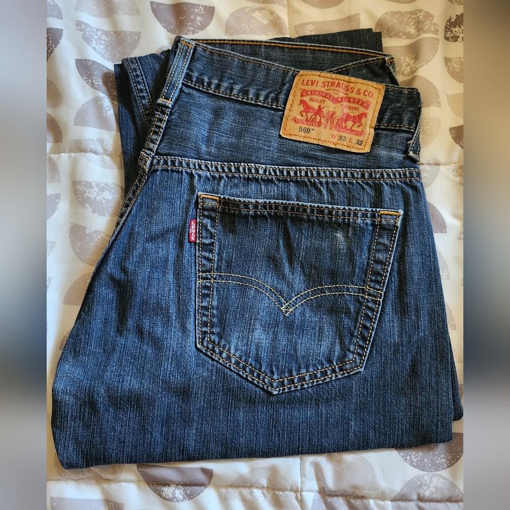 COPY - Authentic Levis 569 32/32